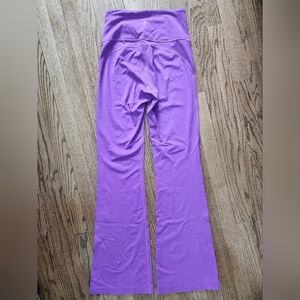 Lululemon Groove Flare Pants Size 6 Magenta